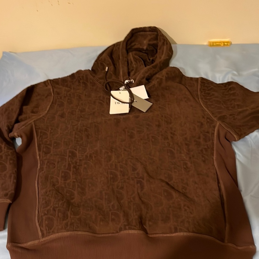 Christian Dior hoody it brand new with tag on it